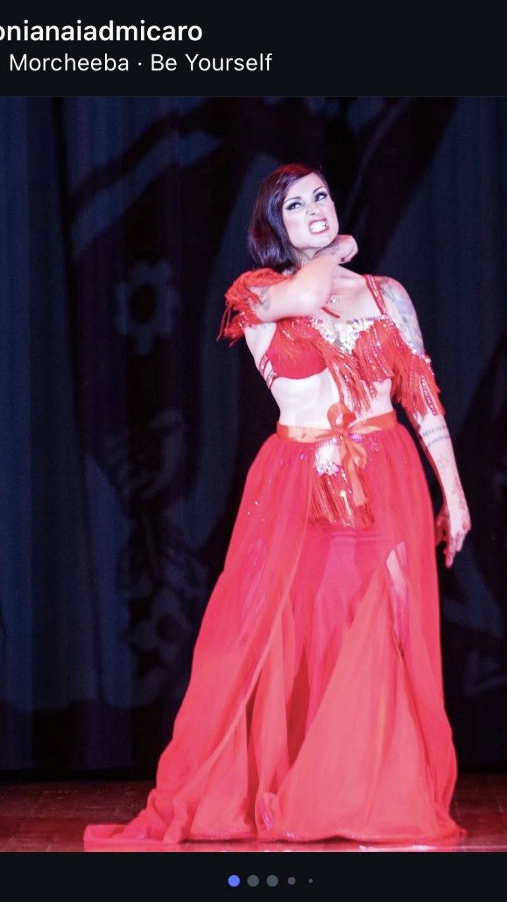Sonia Naiad, danza del ventre